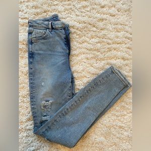 H&M &DENIM high waist, ankle length. Never used.